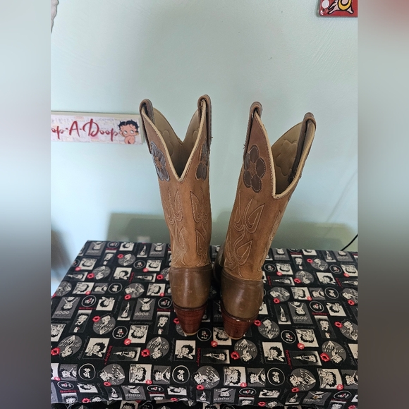 ACME Vintage Woman's Western Leather Cowgirl Boots - Picture 4 of 9